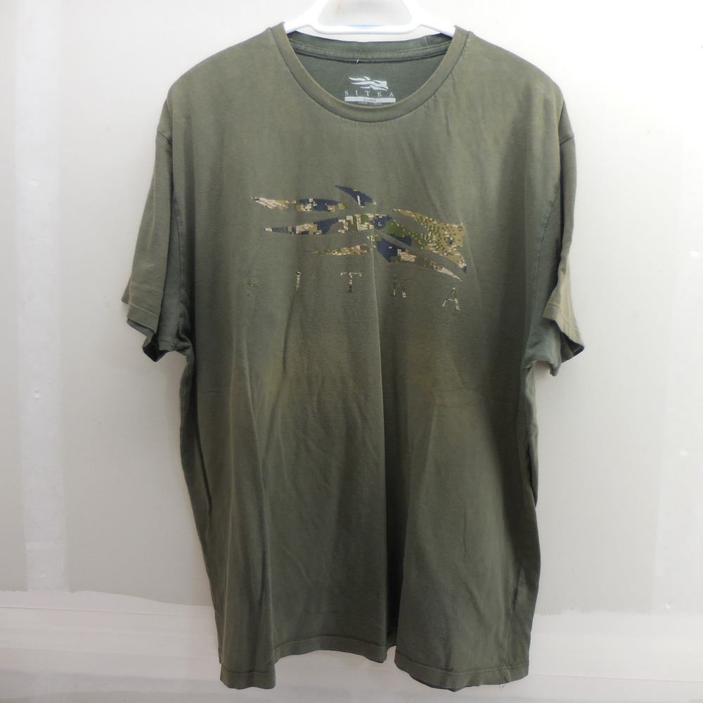 Sitka Gear Mens XL Short Sleeve Graphic T-Shirt Olive Green Camo Logo Hunting